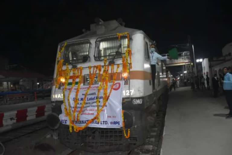 Lalkuan to Bhojipura electric train