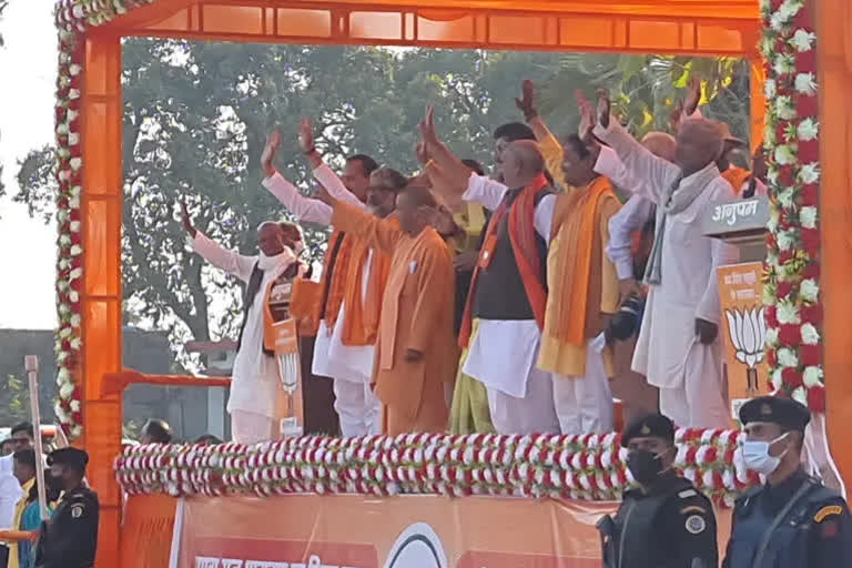 CM Yogi Adityanath covers maximum 204 rallies in Uttar Pradesh