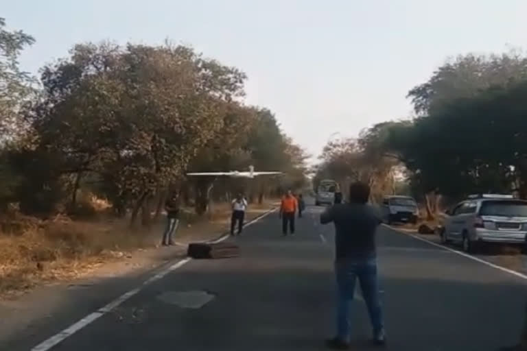 ஆளில்லா விமானத்தை பயன்படுத்தி திம்பம் மலைப்பாதையில் ஆய்வு