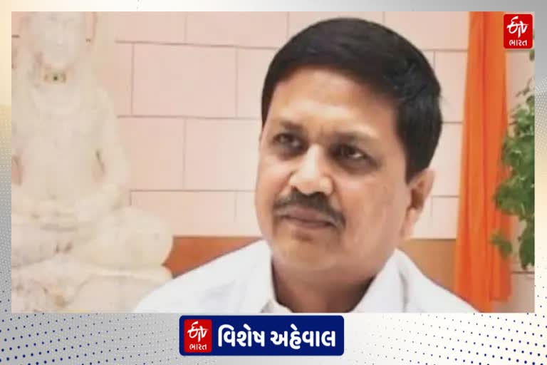 Political Expert on Naresh Patel: નરેશ પટેલને રાજકારણમાં જવું હોય તો અત્યાર નિર્ણય લેવાનો શ્રેષ્ઠ સમય