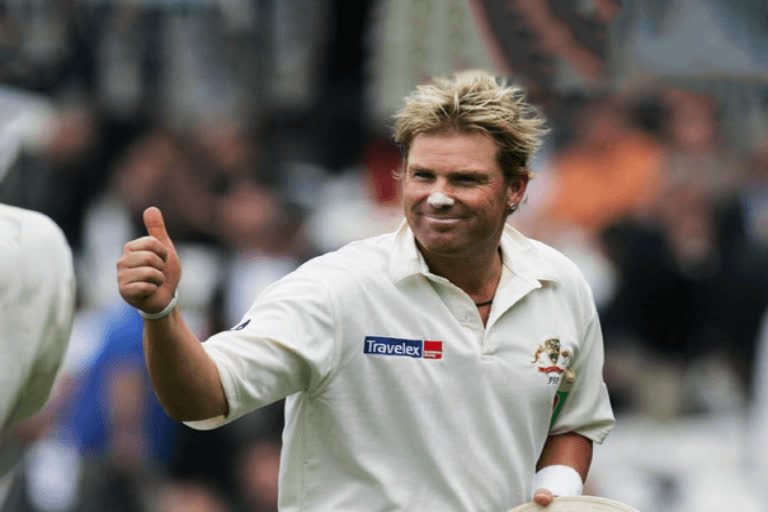 Cricket great Warne begins final journey home to Australia