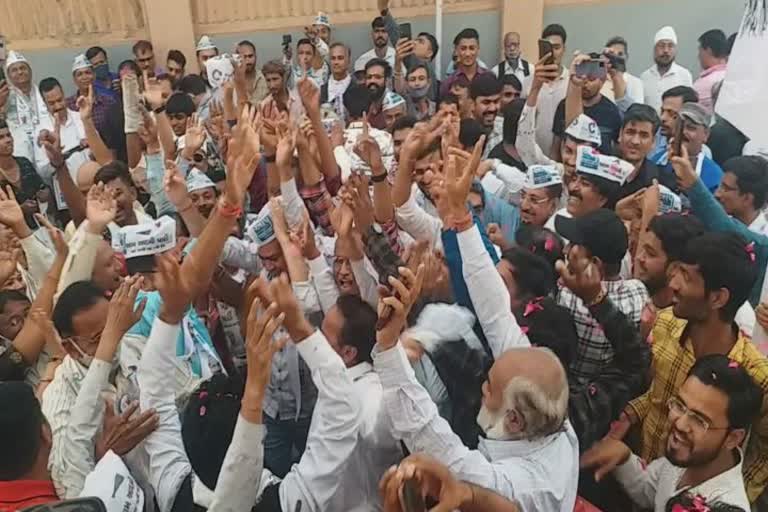 Assembly Election Result 2022: પંજાબમાં AAPની જીતથી ગુજરાતના નેતાઓ-કાર્યકરોમાં ઉત્સાહ, ઇશુદાને કહ્યું-ગુજરાતમાં પણ લહેર જોવા મળશે