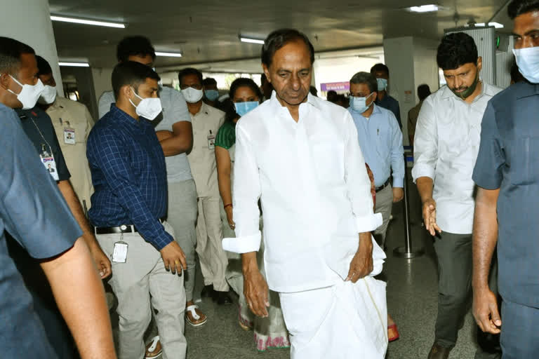 Indisposed Telangana CM KCR hospitalised