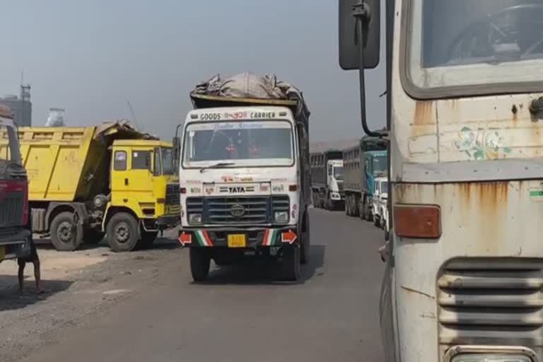 India's First Steel Road In Surat: ભારતનો પ્રથમ સ્ટીલ રોડ ગુજરાતના સુરત શહેરમાં તૈયાર, એક વર્ષ સુધી કરાયું હતું પરીક્ષણ