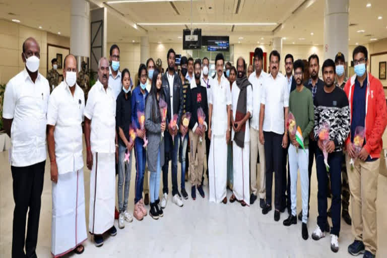 cm stalin thanks to Union Minister of External Affairs  Union Minister of External Affairs  cm stalin  students return from ukraine  தாயகம் திரும்பிய கடைசி தமிழ்நாடு மாணவர்கள் குழு  மத்திய வெளியுறவுத்துறை அமைச்சருக்கு ஸ்டாலின் நன்றி  உக்ரைன் மாணவர்கள்