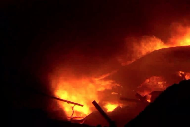 Fire at factory in Kolkata Tangra