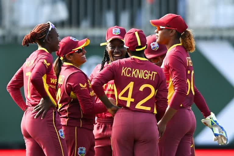 women world cup  west indies fined 40 pc of match fee for slow over-rate  west indies vs India  വനിത ലോക കപ്പ്  വെസ്റ്റ്‌ഇന്‍ഡീസ് ടീമിന് പിഴ  സ്റ്റാഫാനി ടെയ്‌ലര്‍