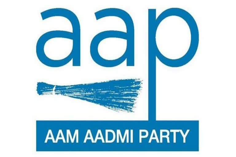 16 municipal councillors in Amritsar join AAP