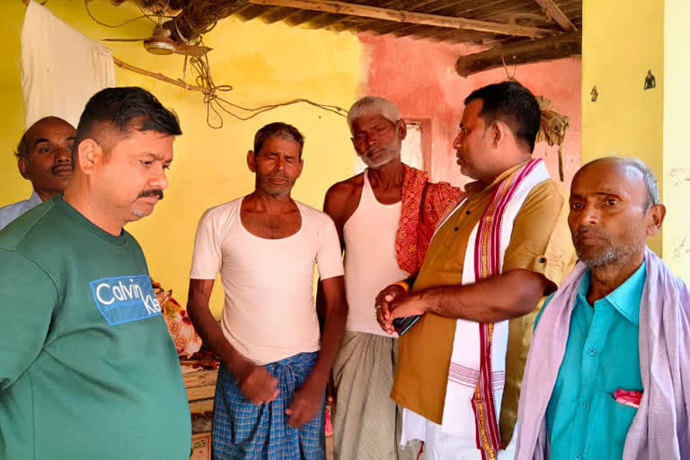 गोपालगंज में तीन लोगों की संदिग्ध मौत