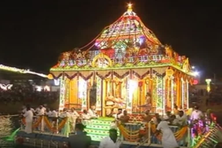 Srivari Salakat Theppotsavam