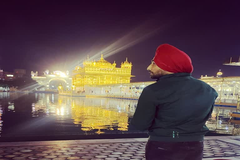 ranjeet bawa 33th birthday photo share harmandir sahib on facebook