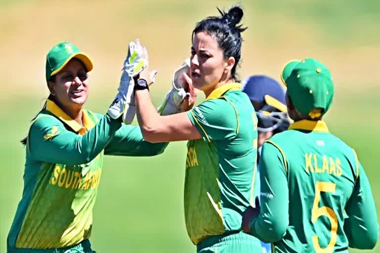 Women World Cup  South Africa beat England  England  South Africa  Marizanne Kapp  World Cup  Women ODI World Cup  Sports News  Cricket News  WWC 2022