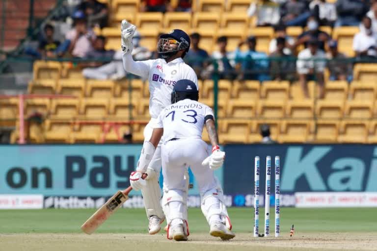 pink ball test india six wickets away from historical victory at tea