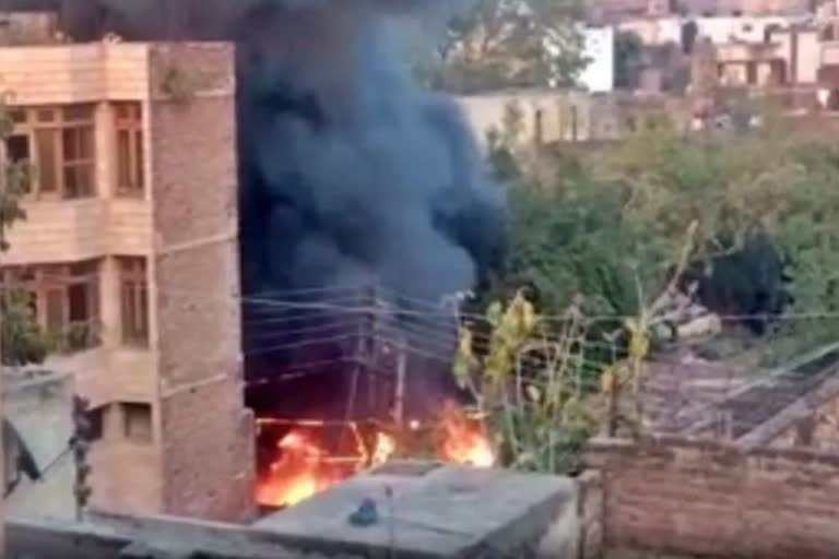 Four persons have been killed Jammu  blast in Jammu  കശ്മീരില്‍ ദുരൂഹ സാഹചര്യത്തില്‍ പൊട്ടിത്തെറി