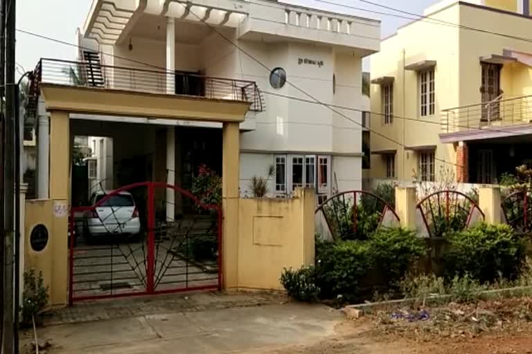 ACB Raid on Haveri APMC Assistant Engineer Krishnan house