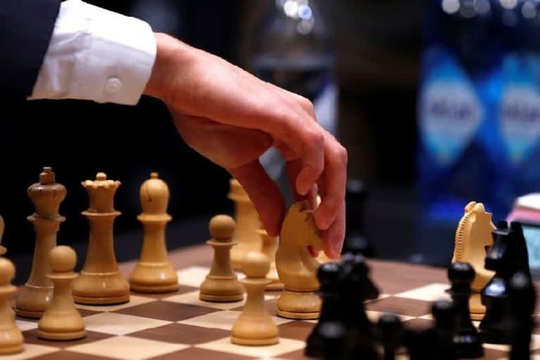 World Chess Olympiad 2022  ലോക ചെസ് ഒളിമ്പ്യാഡ് 2022  44-ാമത് ലോക ചെസ് ഒളിമ്പ്യാഡ് ചെന്നൈയിൽ  44th World Chess Olympiad 2022 in Chennai  first decision was to hold it in Moscow  മോസ്കോയിൽ നടത്താനായിരുന്നു ആദ്യ തീരുമാനം  തമിഴ്‌നാട് മുഖ്യമന്ത്രി എംകെ സ്റ്റാലിൻ നേട്ടത്തിൽ സന്തോഷം പ്രകടിപ്പിച്ചു  Tamil Nadu Chief Minister MK Stalin expressed happiness over the achievement  ഇന്‍റർനാഷണൽ ചെസ് ഫെഡറേഷൻ (ഫിഡെ)  International Chess Federation (FIDE)