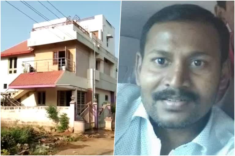 ACB raid on deputy tahsildar house in Gadag