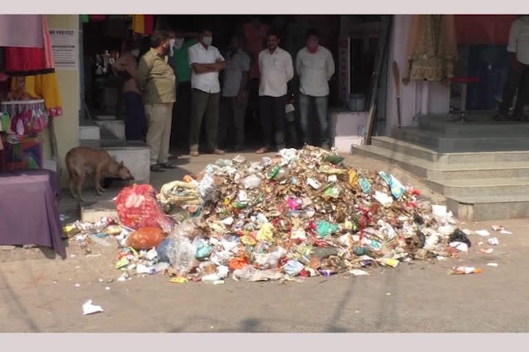 Garbage in front of stores at kurnool