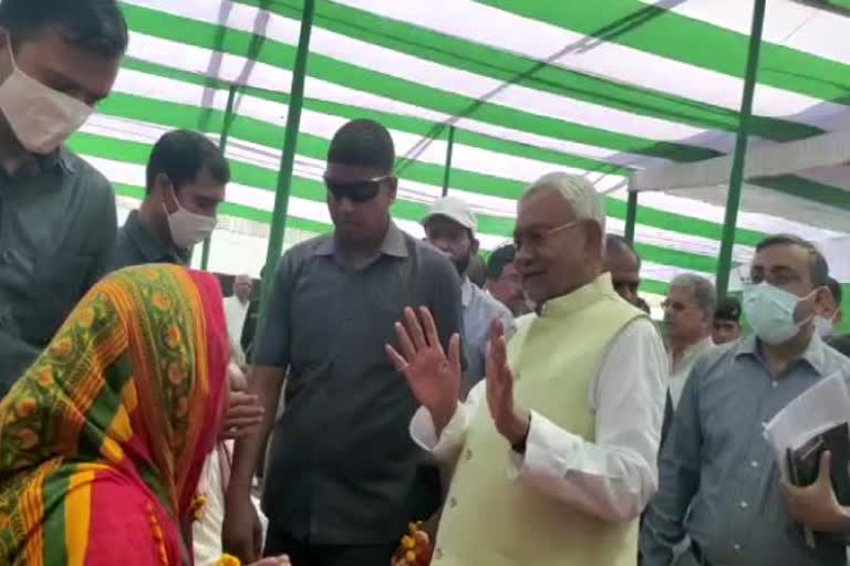 CM Nitish reached Nalanda