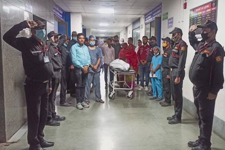 Organ donation: સિવિલ હોસ્પિટલમાં એક જ દિવસમાં બે વ્યક્તિઓના અંગદાન, રાજસ્થાનના યુવકનું “હાર્ટ” જામનગરના બાળકમાં ધબકતું થયું