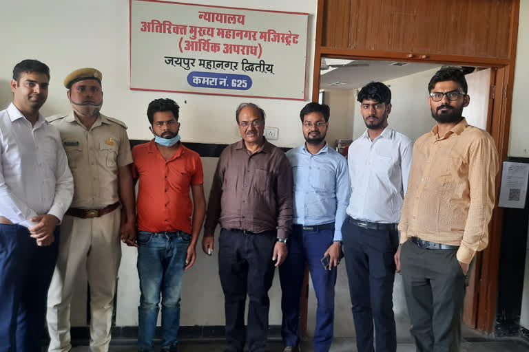 CGST arrested accused of tax evasion in Jaipur