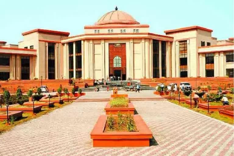 bilaspur-high-court-seeks-response-from-centre