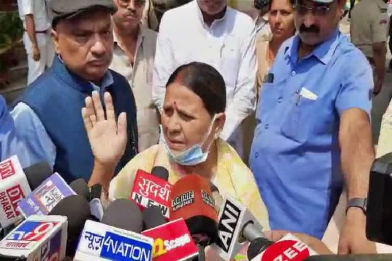 rabri devi statement on the kashmir files tax free in bihar