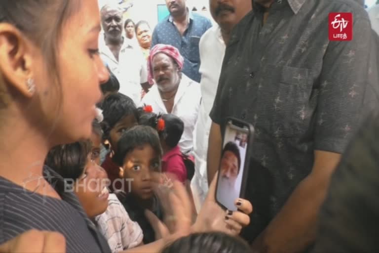 உங்கள் வீட்டில் எனக்கு சோறு போடுவீங்களா..? : நரிக்குறவர் மக்களிடம் காணொலி வாயிலில் பேசிய ஸ்டாலின்