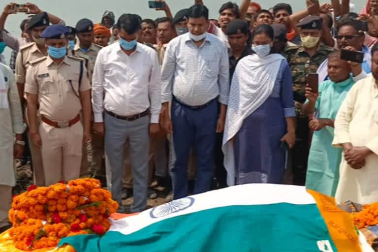 former minister ramdev singh yadav cremated with state honors