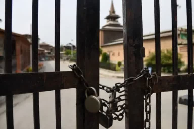 shab-e-barat-congregation-at-jamia-masjid-cancelled