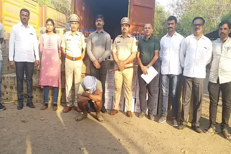 Liquor Seized Solapur