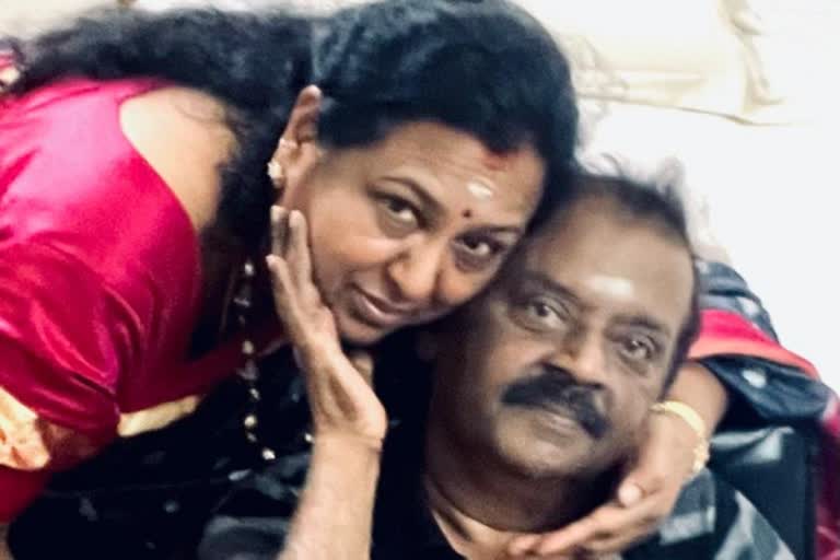 மனைவிக்கு பிறந்த நாள் வாழ்த்து தெரிவித்த கேப்டன்-birthday-wishes-to-wife-premalatha-vijayakanth