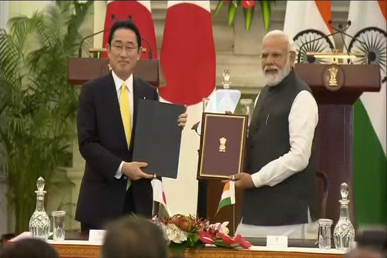 PM Narendra Modi and Japanese PM Fumio Kishida