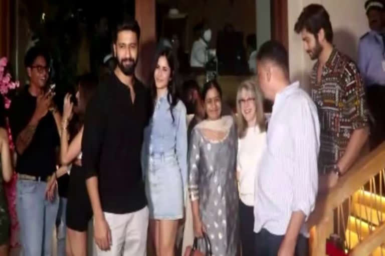 vicky kaushal katrina kaif family dinner