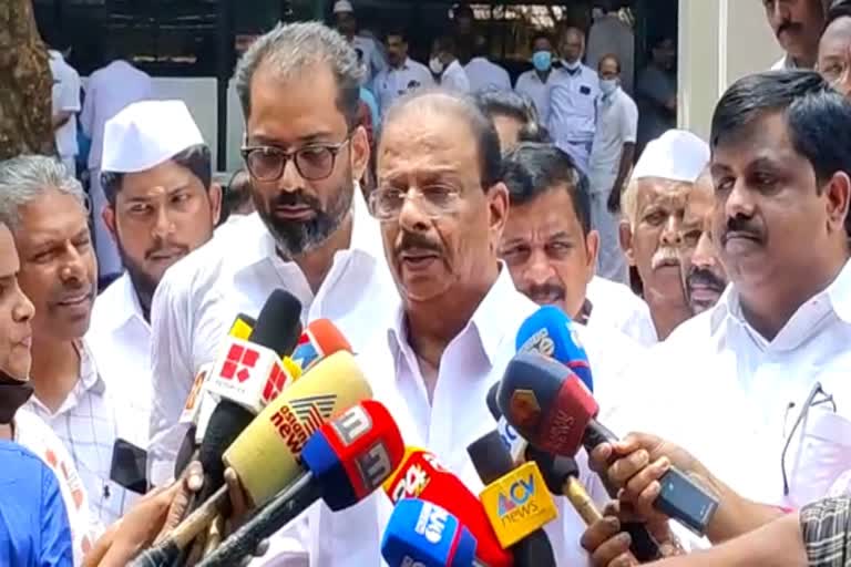 K.Sudhakaran over CPM PARTY CONGRESS  K.Sudhakaran against CPM  KODIYERI BALAKRISHNAN  SASHI THAROOR  കെപിസിസി പ്രസിഡന്‍റ് കെ.സുധാകരന്‍  സിപിഎമ്മിനെതിരെ കെ.സുധാകരന്‍  സിപിഎമ്മില്‍ സമ്മേളനം