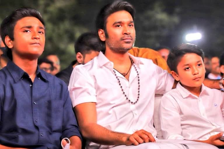 Dhanush with sons  മക്കള്‍ക്കൊപ്പം പൊതുവേദിയില്‍ ധനുഷ്‌  Aishwaryaa's music video  Dhanush Aishwaryaa split note