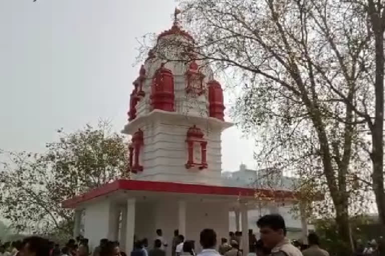 Noida temple vandalized in Noida