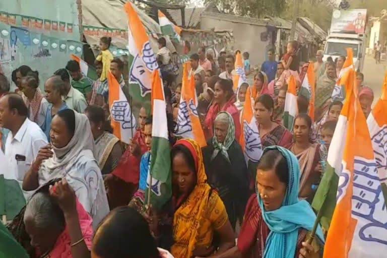 Municipal Election:ନିର୍ବାଚନ ପ୍ରଚାର ଜମୁଛି,ହେଲେ ତଳିଆ ବସ୍ତିର ଭୋଟରଙ୍କ ମୁଡ କୁନେଇ ଦ୍ବନ୍ଦ