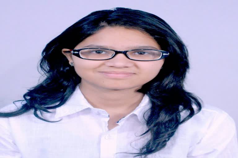 ghurdauri-engineering-student-vrinda-gupta-has-been-selected-in-microsoft