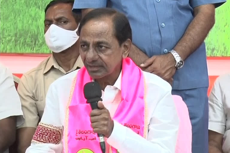 cm kcr comments on kashmir files