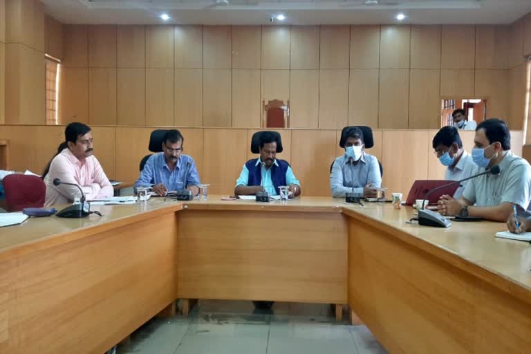 progress-review-meeting-on-kannada-implementation