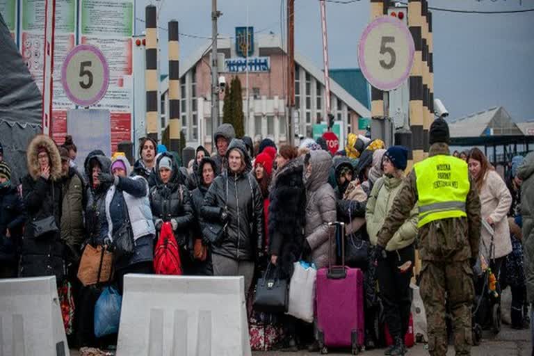 russia ukraine war  UN sets up safe spaces along Ukraines borders  UN provides food assistance  UN on ukraine  UN world food programme  യുക്രൈൻ അതിർത്തിയിൽ സുരക്ഷിത ഇടങ്ങൾ യുഎൻ  ഐക്യരാഷ്‌ട്ര സംഘടന യുക്രൈൻ സഹായം  യുഎൻ വേൾഡ് ഫുഡ് പ്രോഗ്രാം