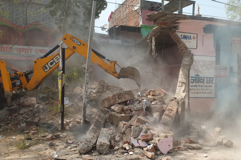 Administration removed encroachment in Jehanabad