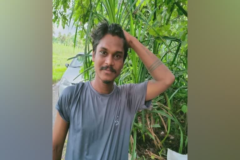 youth killed by brother in thrissur cherp  youth killed by brother  തൃശൂരിൽ സഹോദരനെ കൊന്ന് കുഴിച്ചുമൂടി  മദ്യപാനം കൊലപാതകം