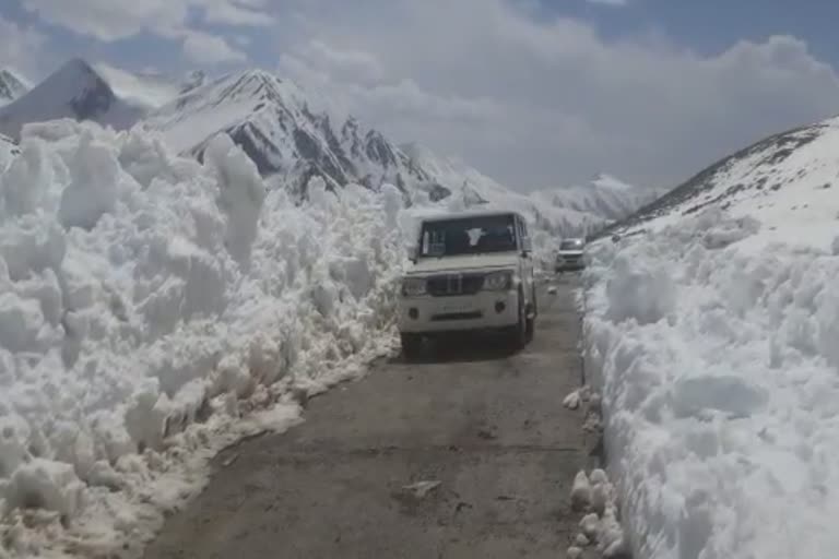 snow-clearance-completed-on-margan-top-in-a-record-time