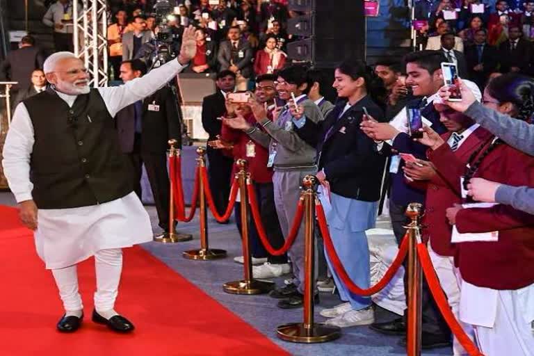 pm modi to interact with students in Pariksha Pe Charcha on 1st april