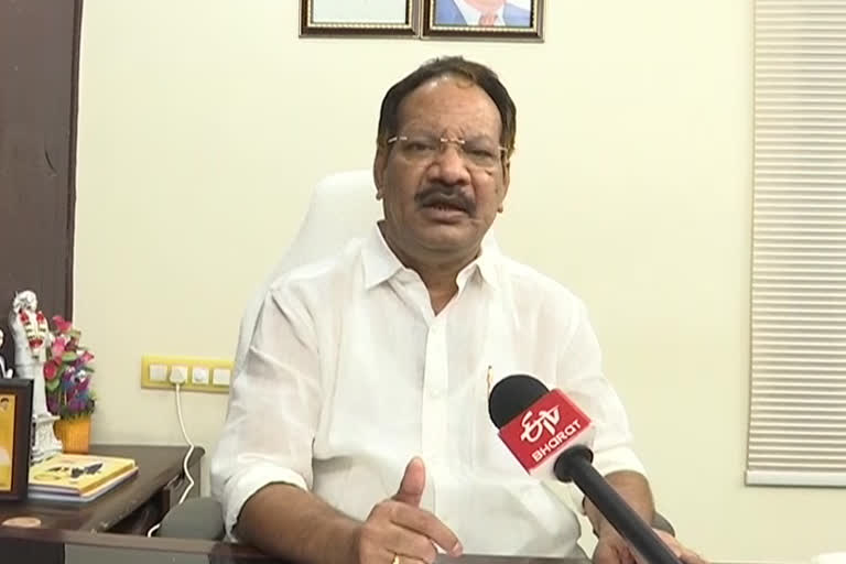 tdp leader nakka anandbabu fires on ysrcp govt