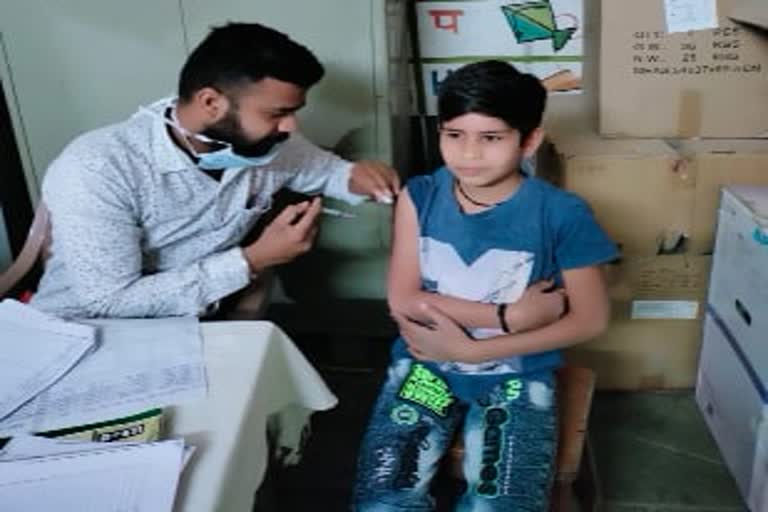 Pratapgarh creating new records in vaccination