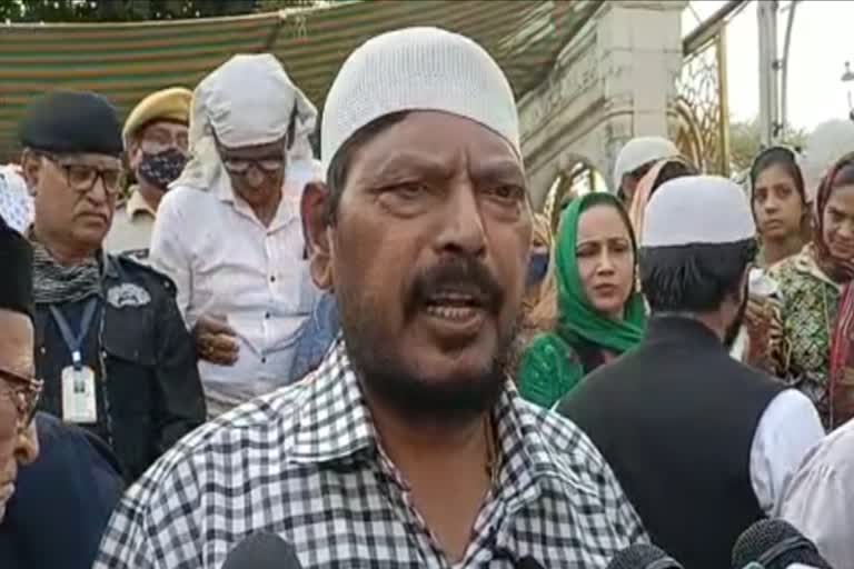 Ramdas Athawale reached Ajmer Sharif Dargah