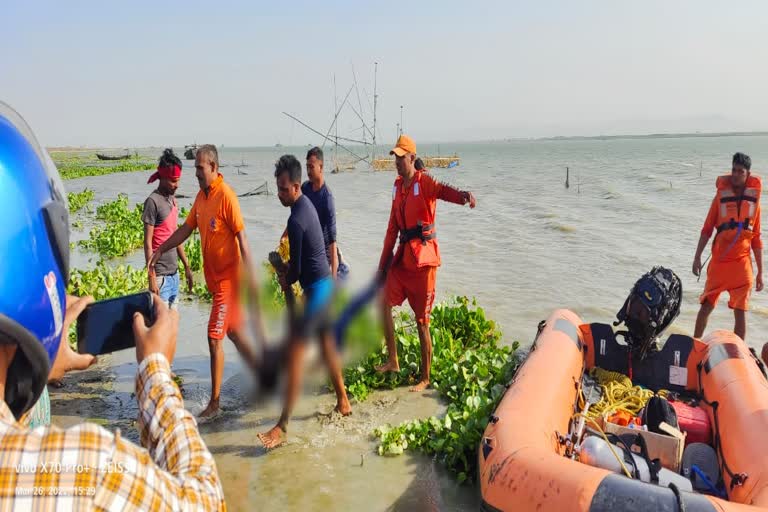 sahibganj ferry service accident